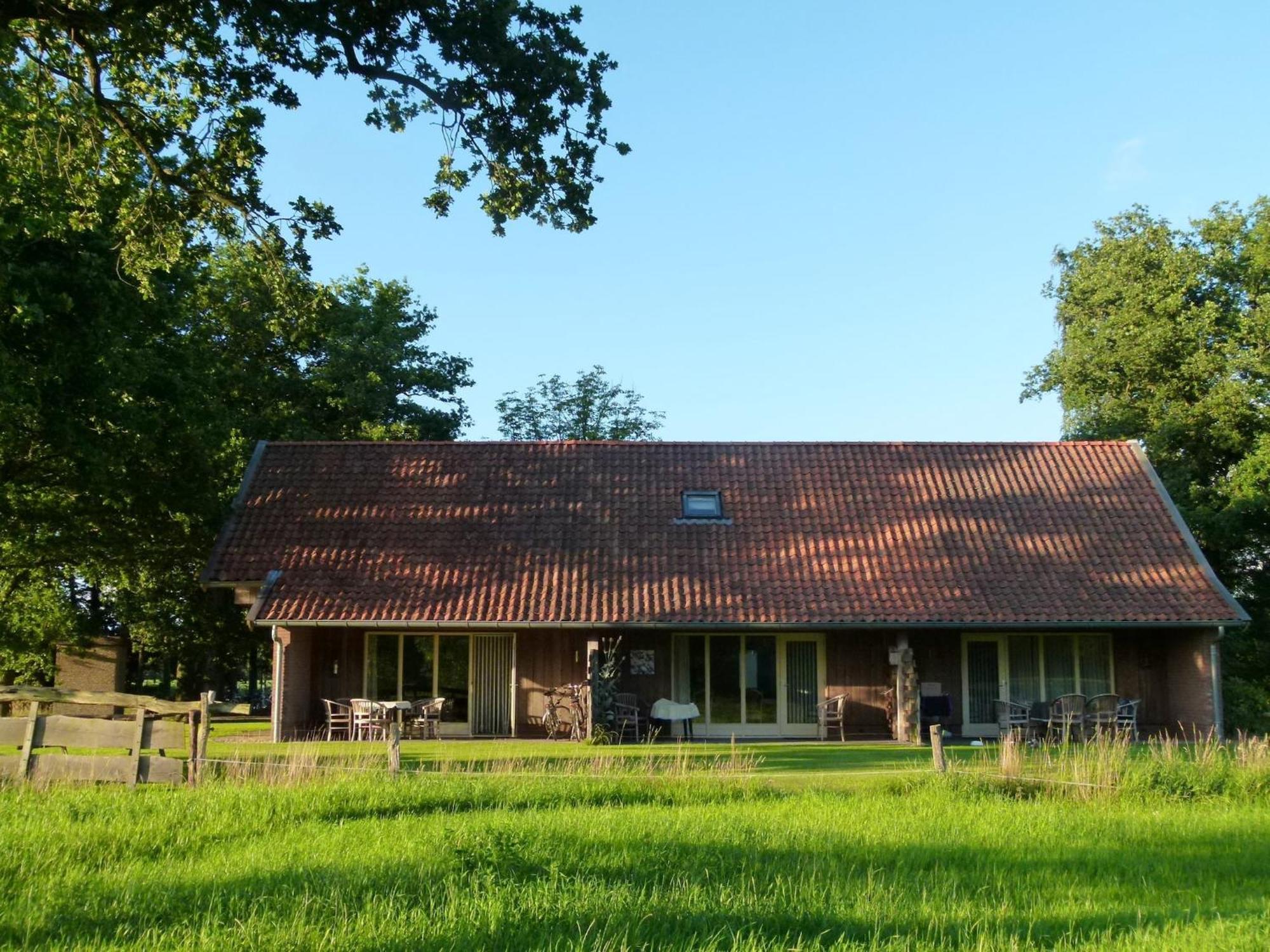 Holiday Home In Geesteren With Roof Terrace Garden Furniture Exterior foto